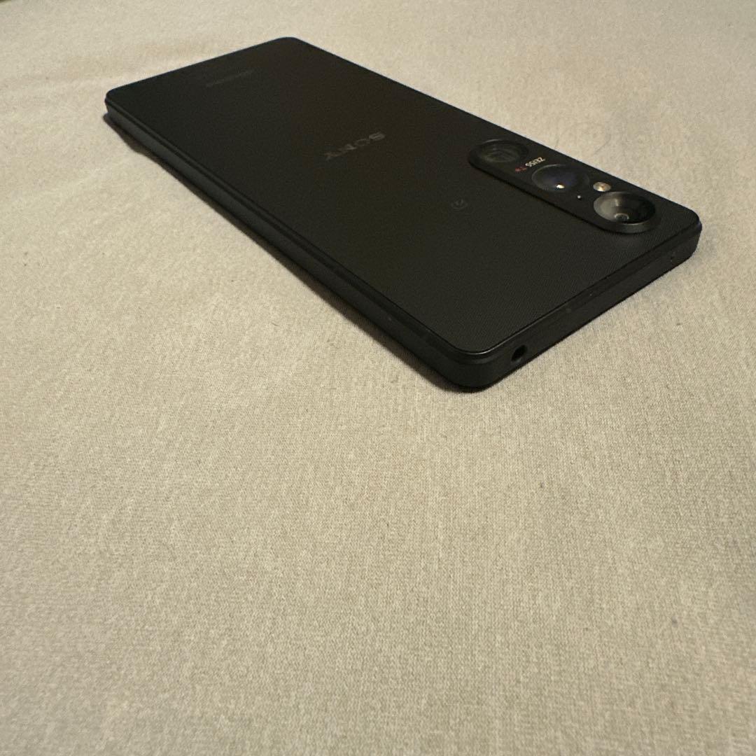 SONY Xperia 1 V docomo SO-51D SiMフリー 3