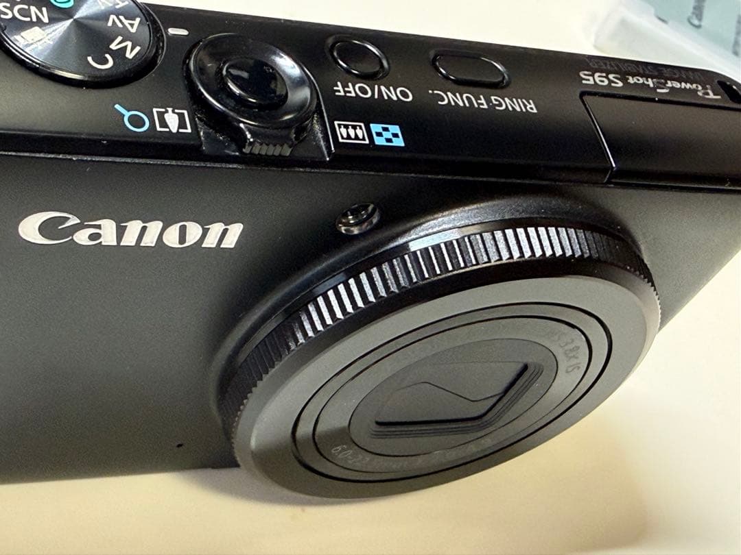 デジタルカメラ Canon PowerShot S95