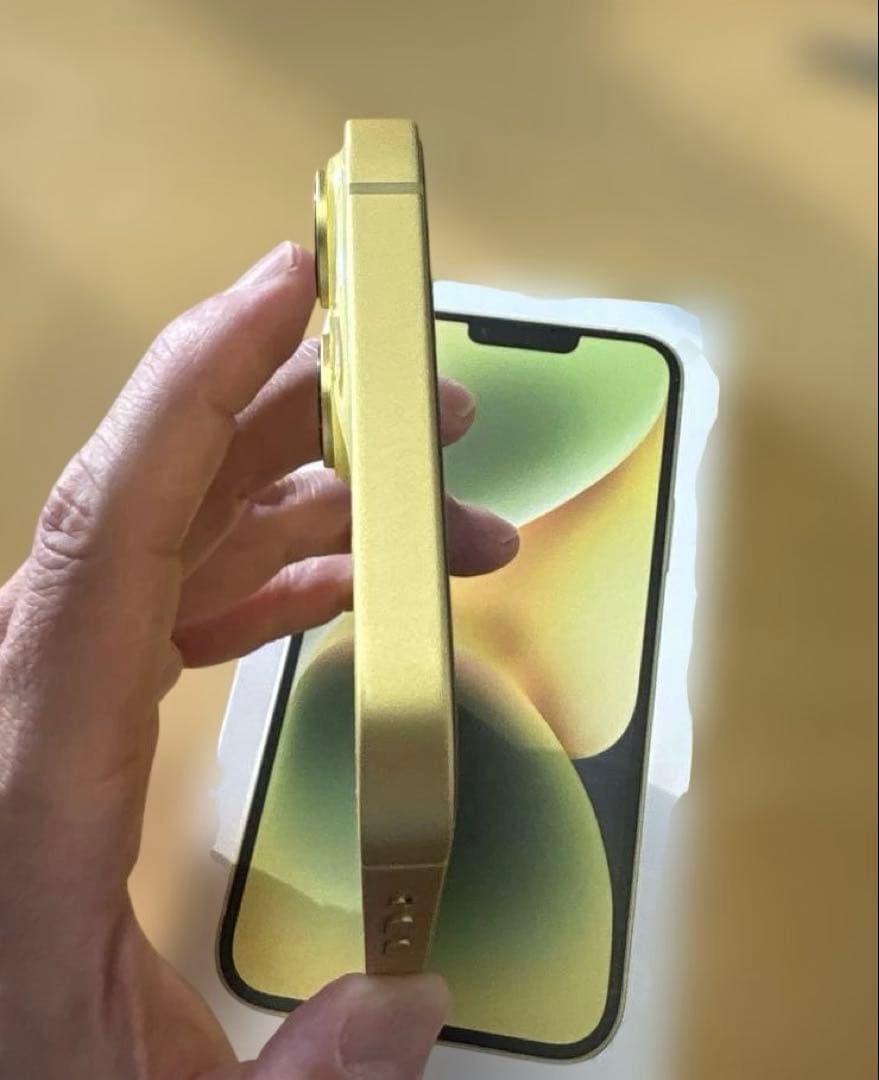 iPhone 14 Plus 256GB イエロー SIMフリー