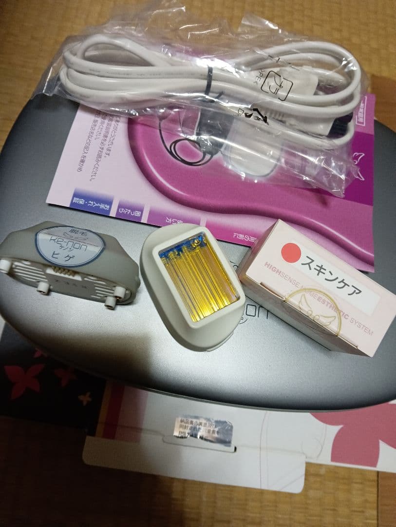 値下げ★ケノン★美品★未使用カートリッジ付き　 脱毛　美顔 メンズにも
