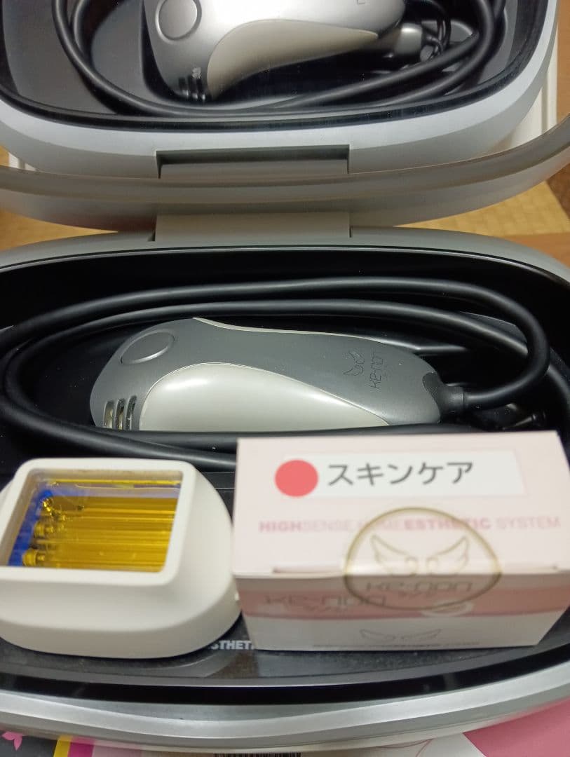 値下げ★ケノン★美品★未使用カートリッジ付き　 脱毛　美顔 メンズにも
