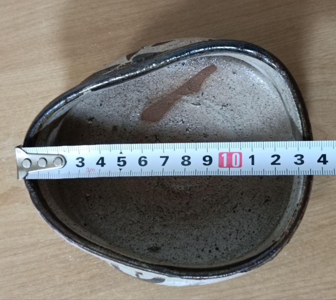陶庵楽山造 絵唐津 沓形茶碗 共箱 茶陶 抹茶碗