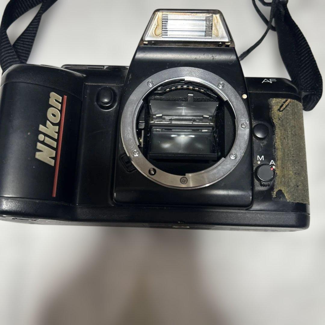 Nikon デジタル一眼レフ 使用感あり