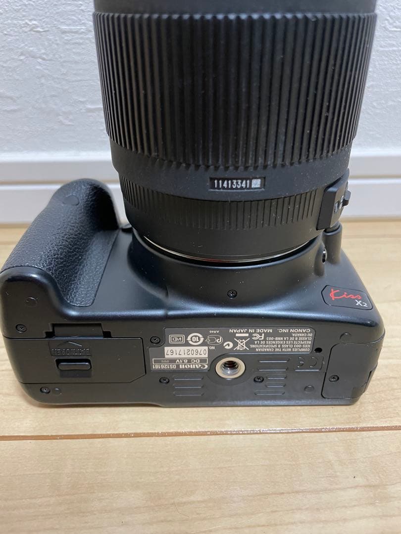 キャノンCanonカメラEOS kissX2 特大レンズ付き