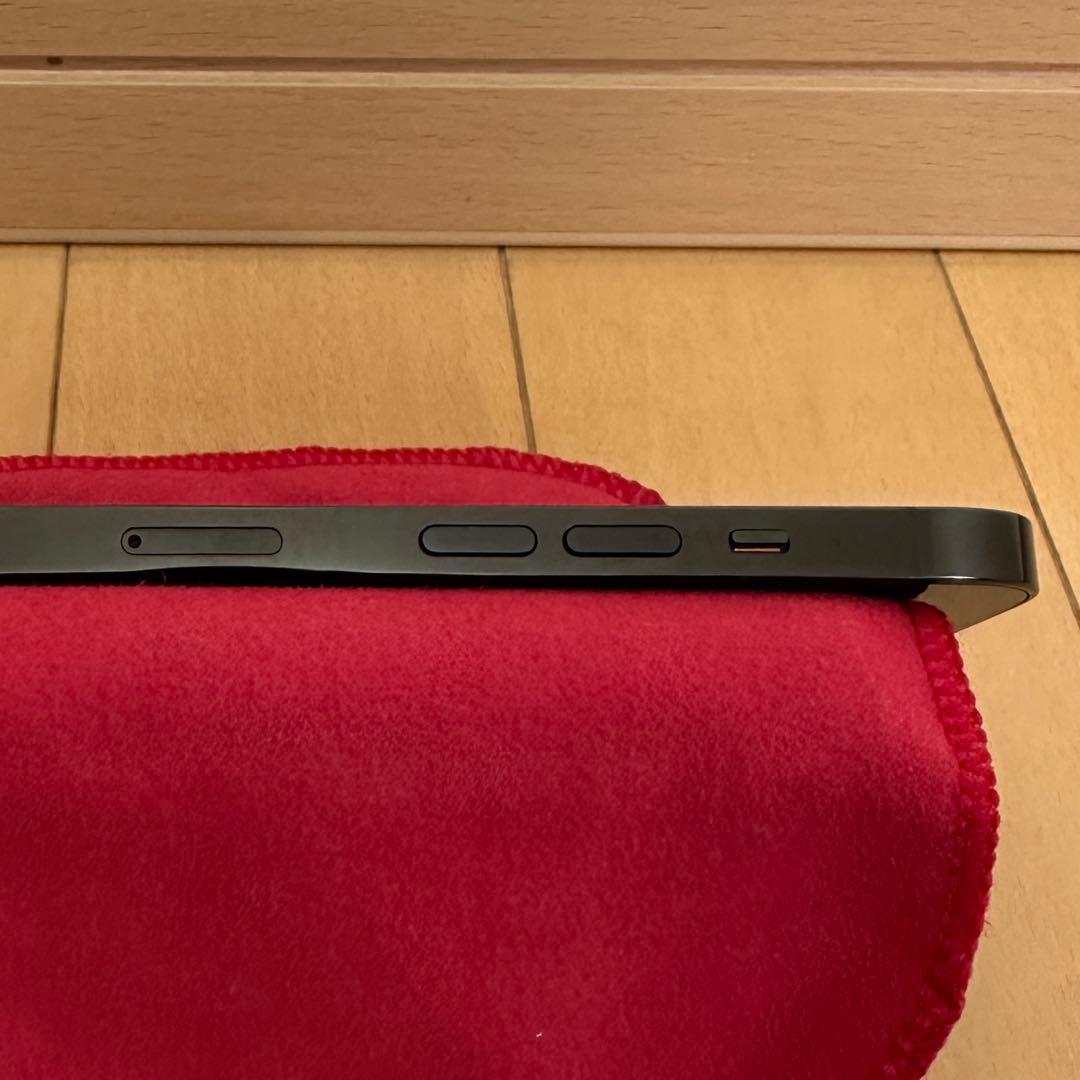 【極美品・オマケ付き】iPhone14 Pro　128GB　スペースブラック