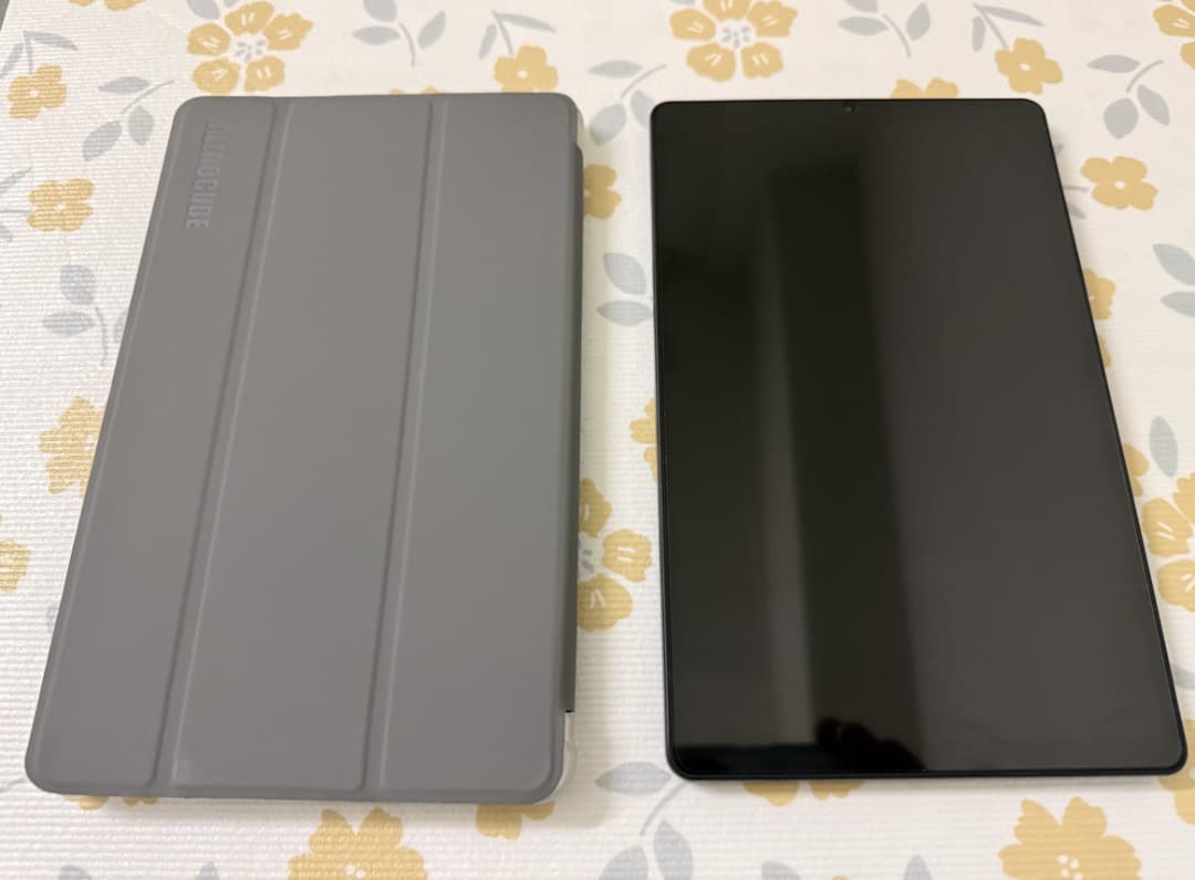 ALLODOCUBE iPlay70 mini Ultra 　純正ケース付き！