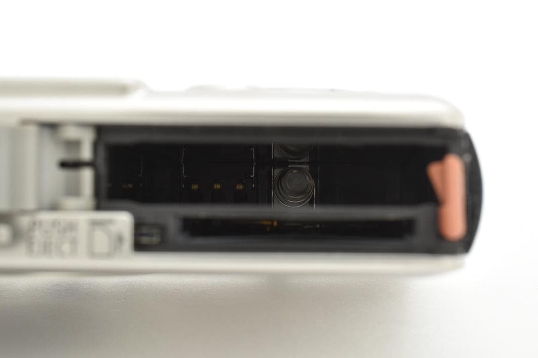 【動作好調】 CANON キャノン IXY DIGITAL 50 コンデジ
