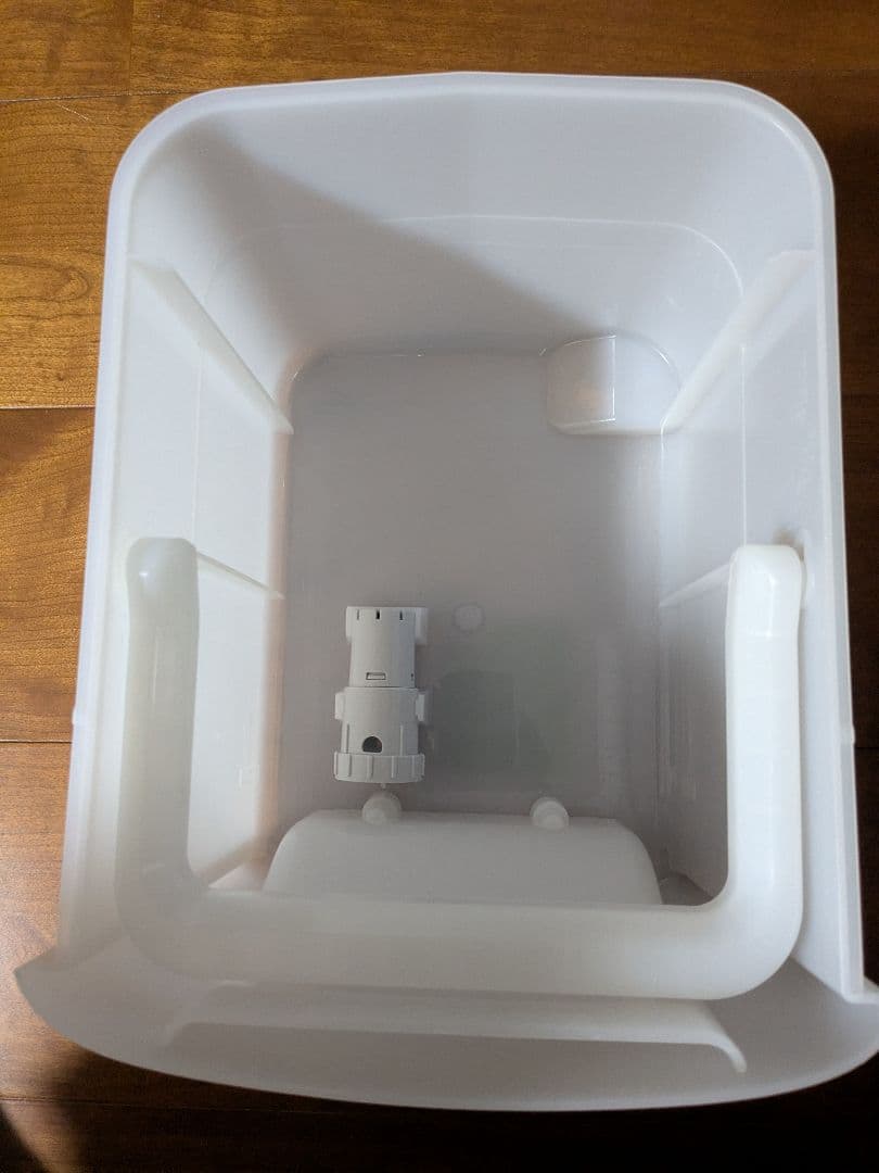 シャープ加湿空気清浄機　HV-L55-W（美品)