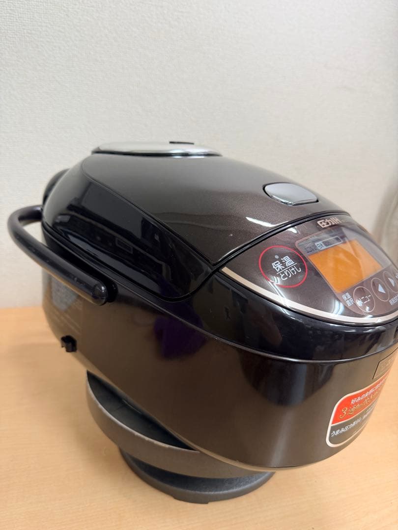象印 圧力IH炊飯器 NP-ZC10 5.5合炊き 動作品2016年製