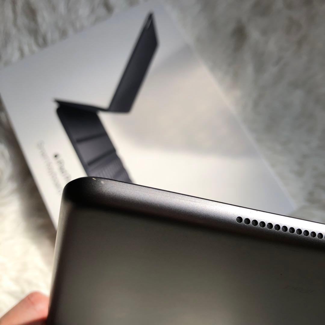 【人気端末】iPad 第8世代 32GB cellular【すぐ発送】