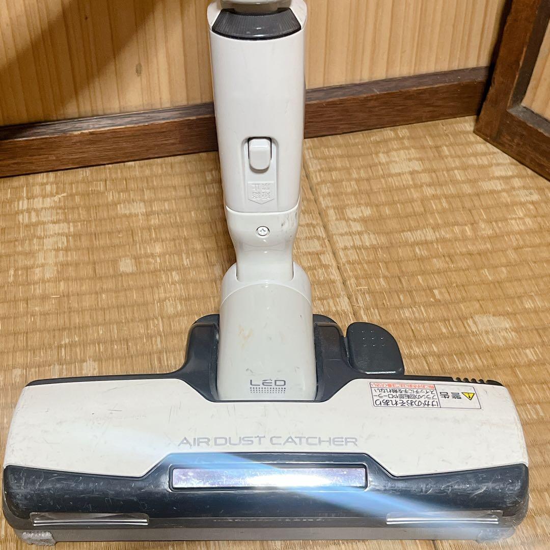 パナソニックPanasonic 紙パック式掃除機 2015年製 ピンクベージュ