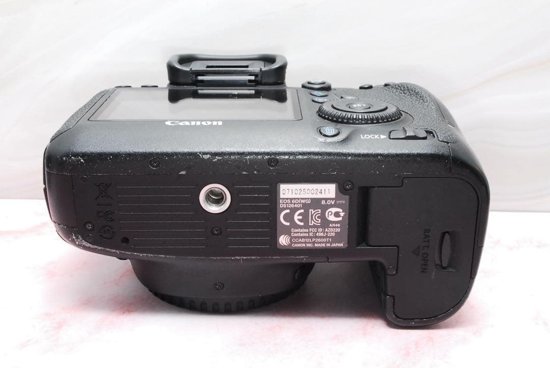 ✨軽量モデル✨Canon EOS 6D✨一眼レフカメラ✨フルサイズ機