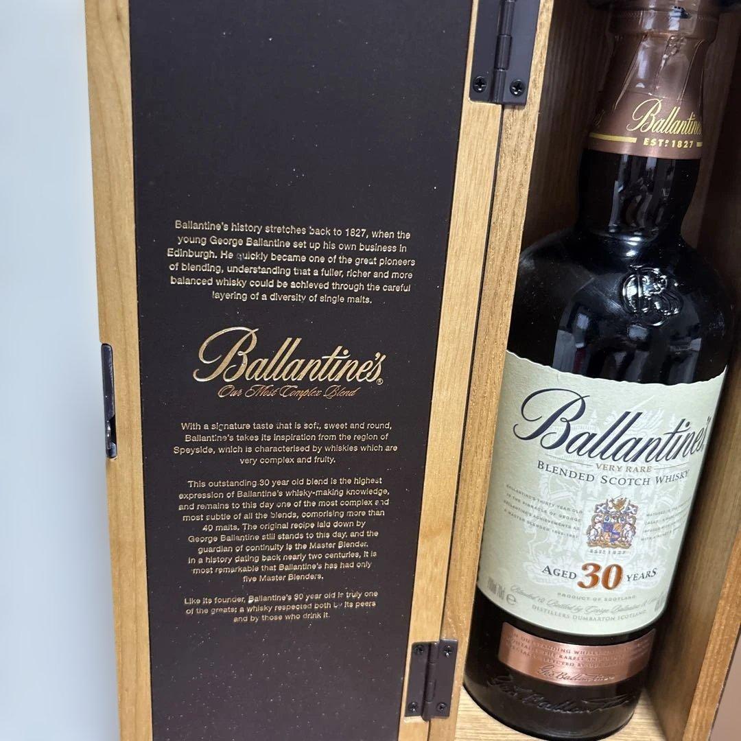 Ballantine's 30年 ブレンデッドスコッチウイスキー 700ml