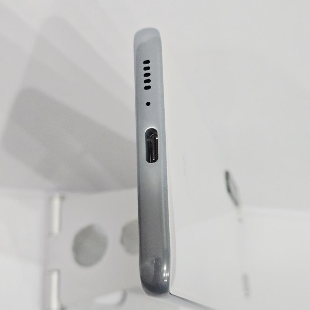 06 GalaxyA41 ホワイト SIMフリー 極美品