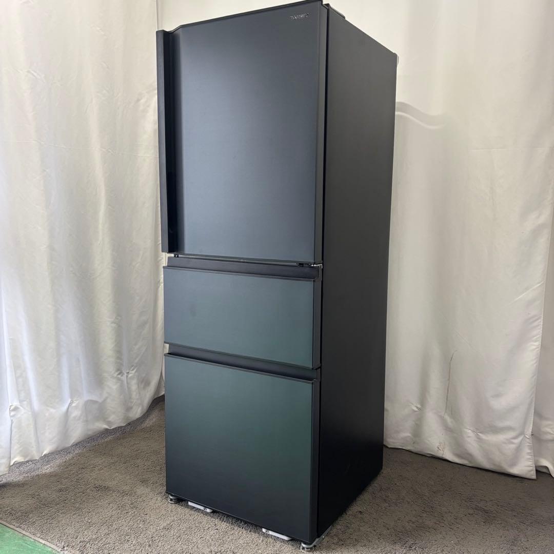 257　東芝　冷蔵庫　黒　300ℓ-400ℓ　美品　設置無料　２人暮らし　安い‼️