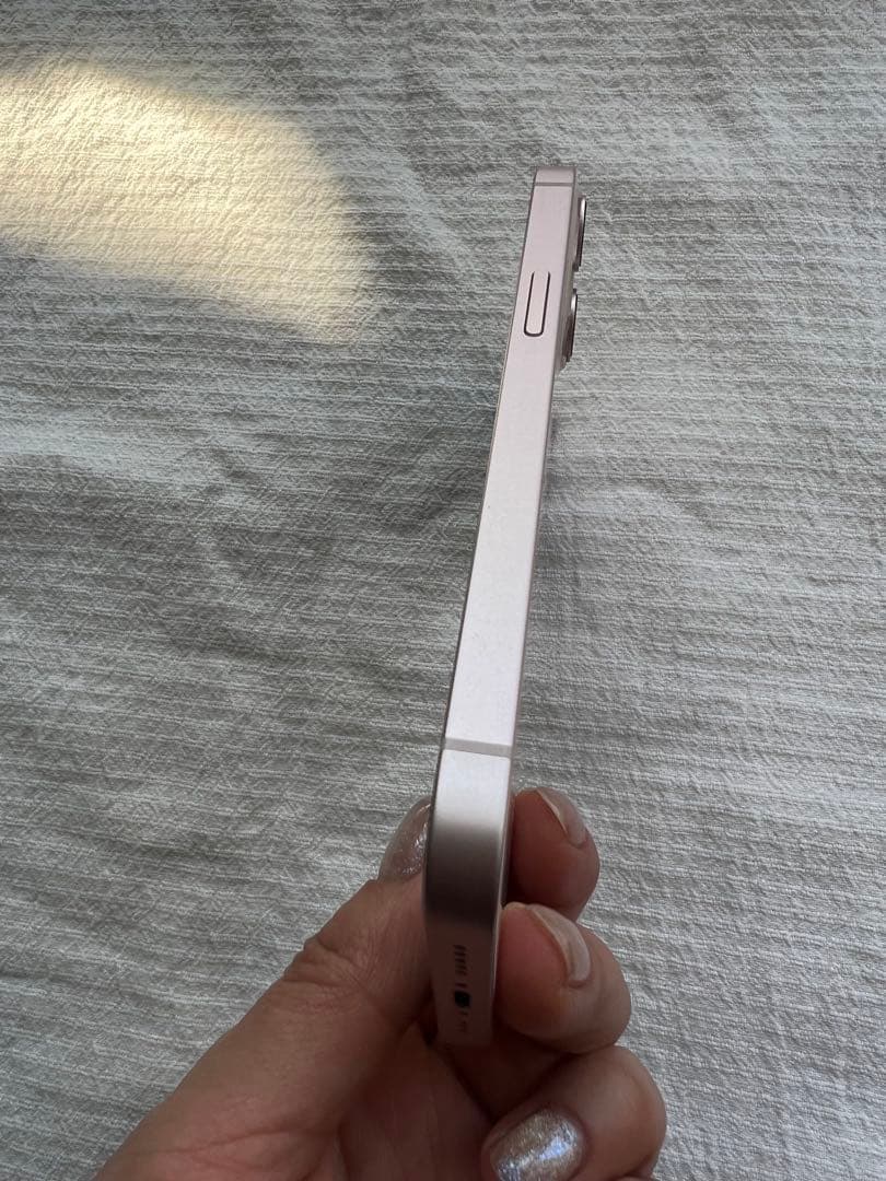 SIMフリーiPhone 13 256GB 本体 ピンク　充電器付き