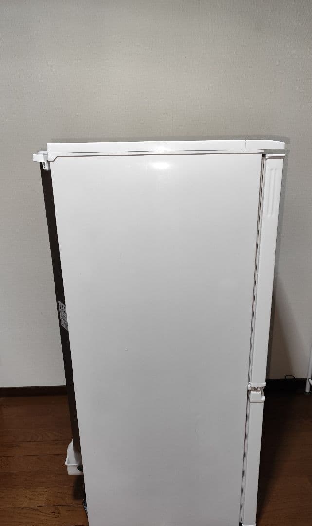 2018年製 どっちもドア冷蔵庫（137L）近隣配送無料＋保証＋設置込