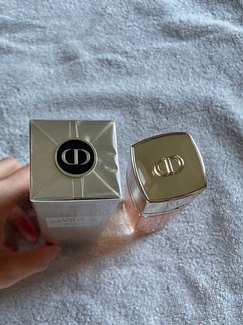 未使用 DIOR プレステージ マイクロ ユイル R セラム 50mL