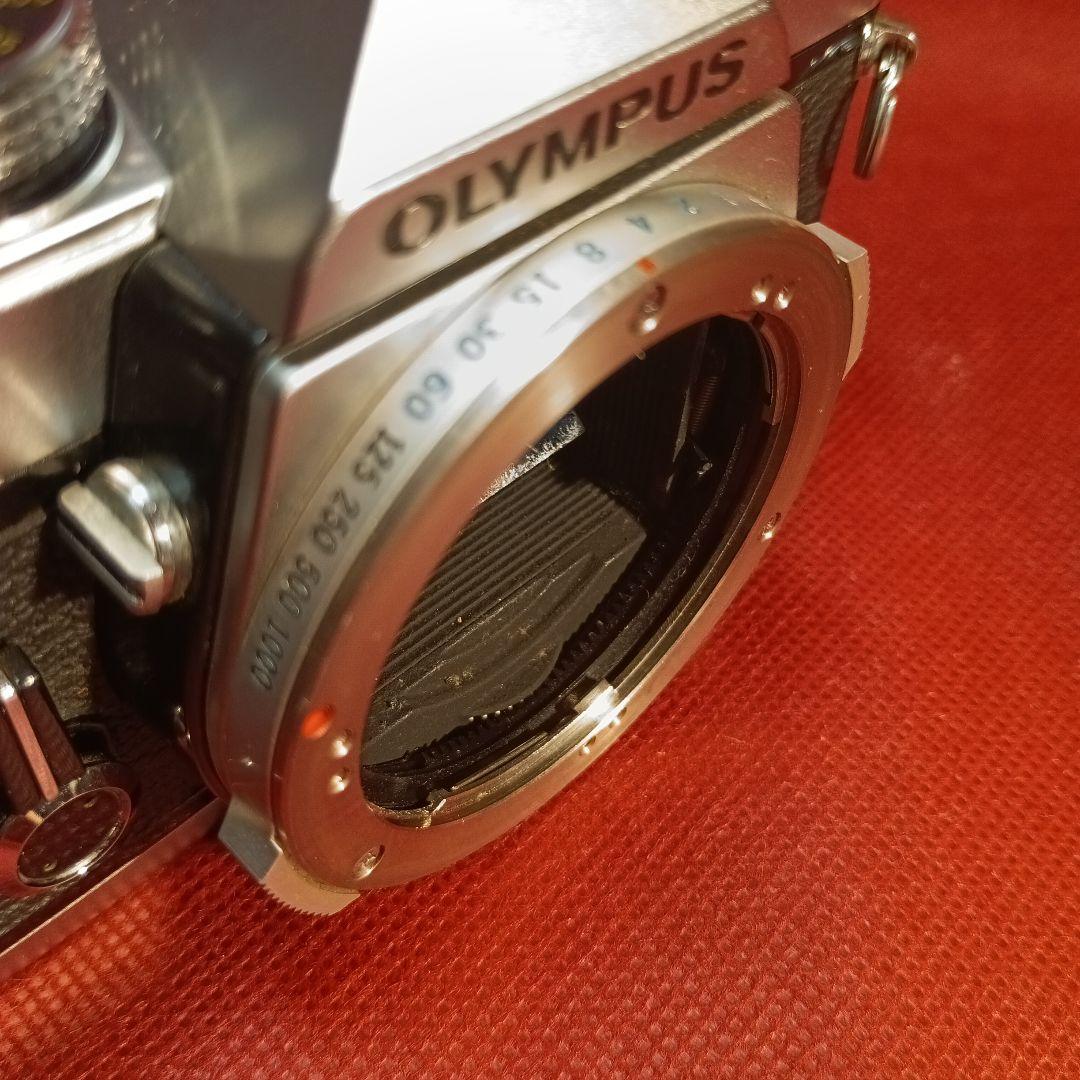 OLYMPUS 一眼レフカメラ Zuiko 50mmレンズ付き