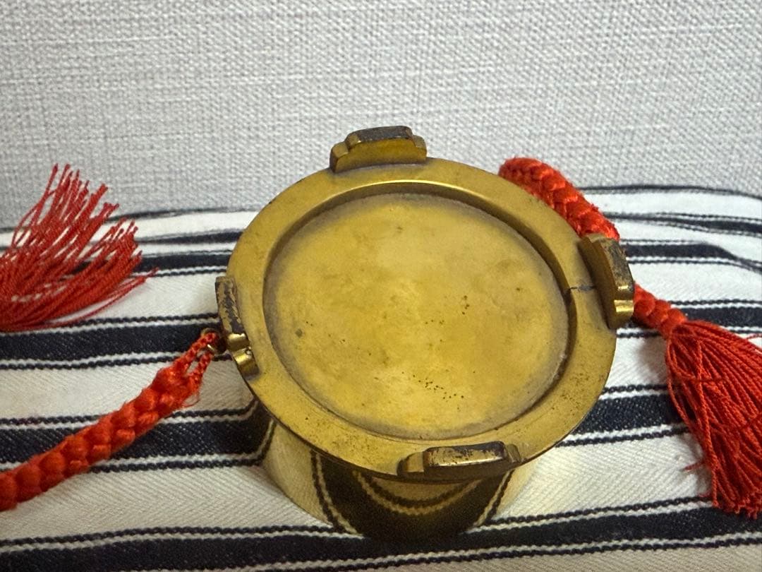 明治金工 金銀象嵌 銅地菊花紋蓋物 茶道具