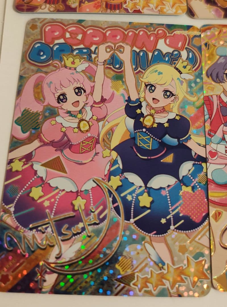アイプリカード星4とサイン入りです。バラ売りは可能です