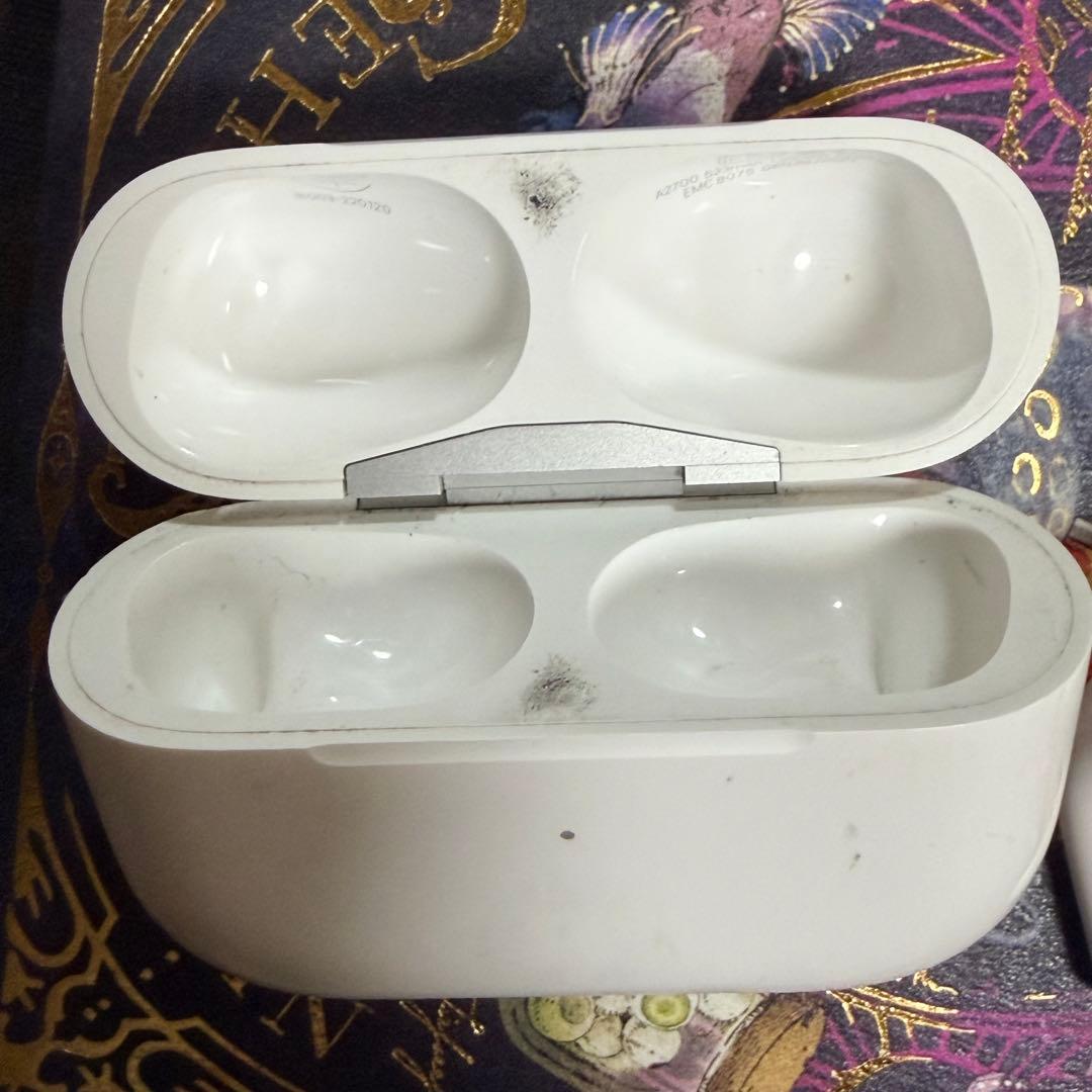 AirPods Pro 第2世代 Lightning 使用感あり