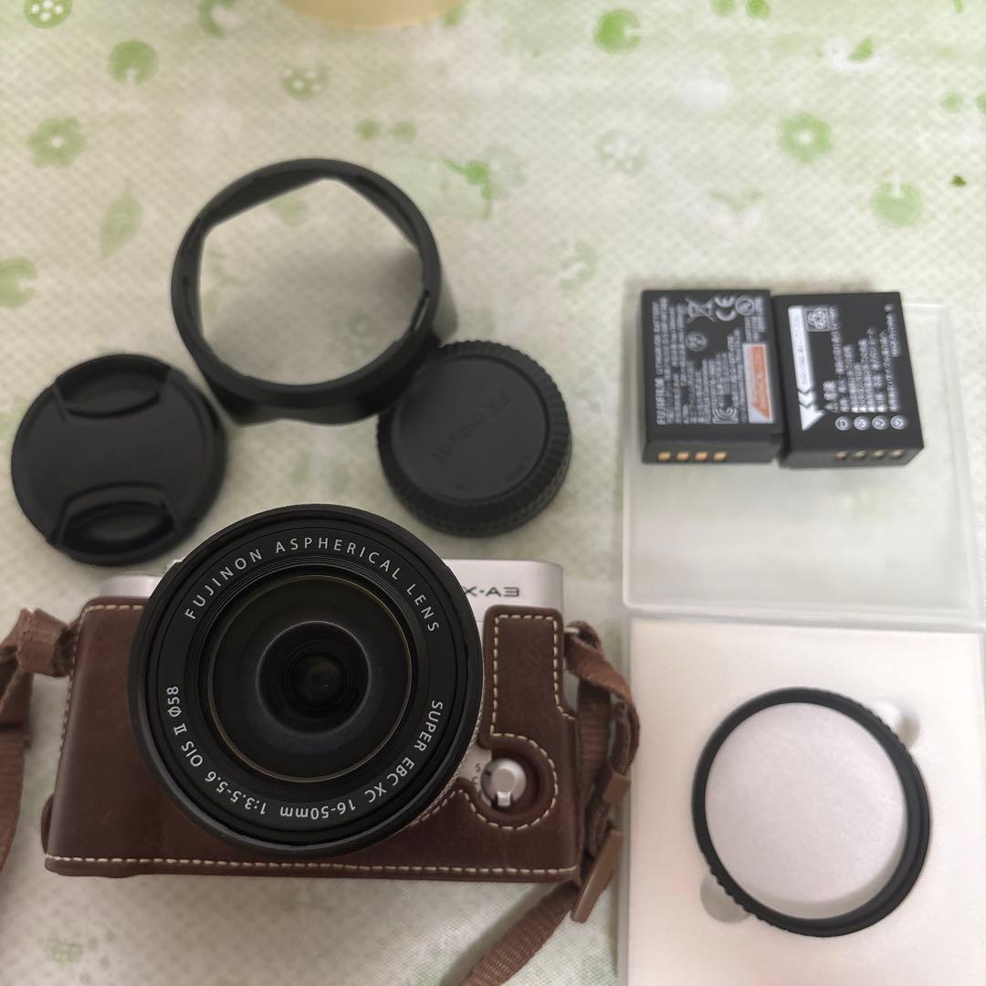 Fujifilm X-A3 ミラーレス一眼 本体とレンズセット