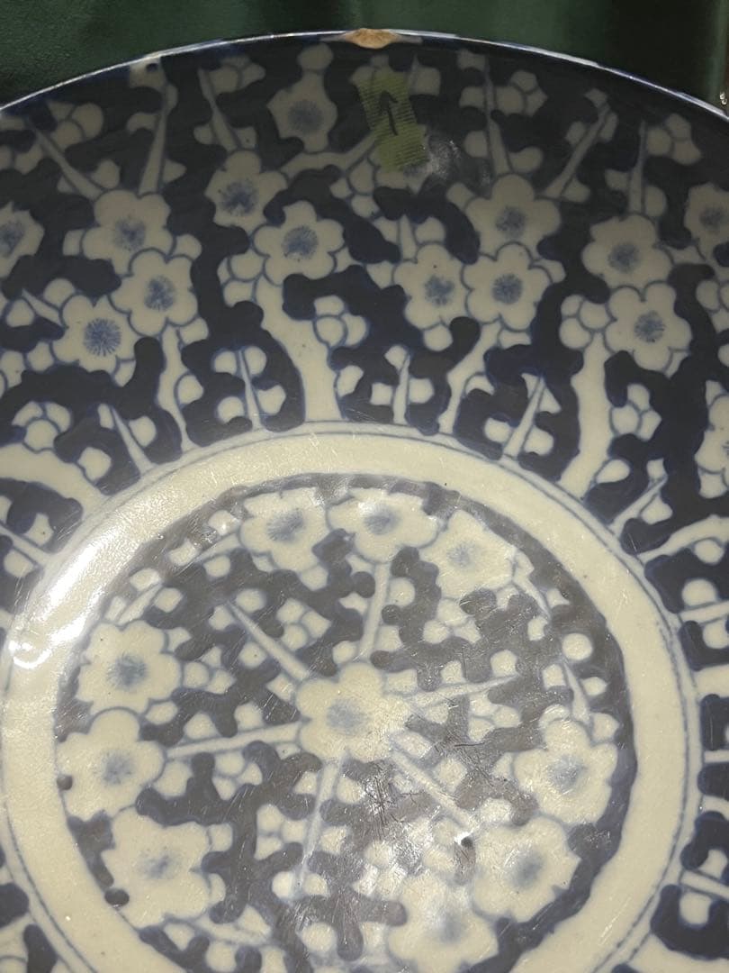 中国骨董品？古い染付 、古い青と白の花柄ボウル 旧家蔵出し （澄んだ声）