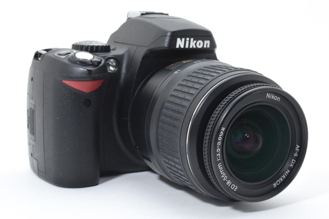 ✨Nikon D40✨デジタル一眼レフ 動作確認済み 軽量 初心者向け