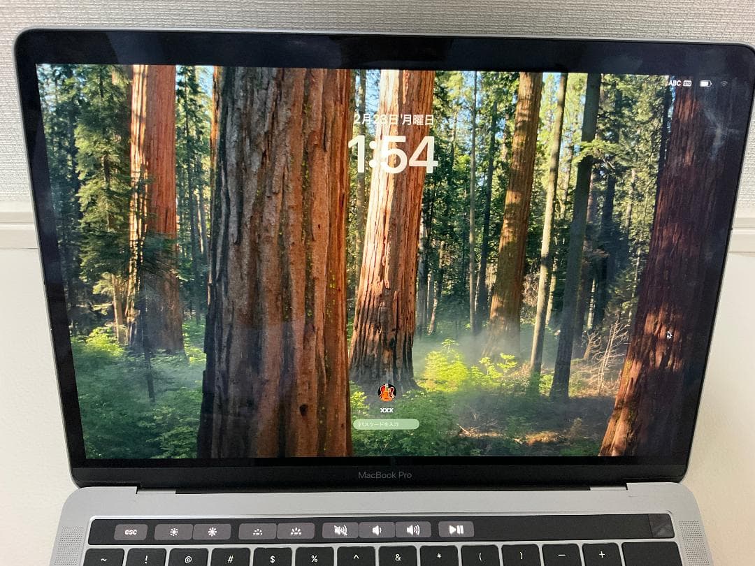 MacBook本体 MacBook Pro 13 2019 16GB 512GB Touch Bar