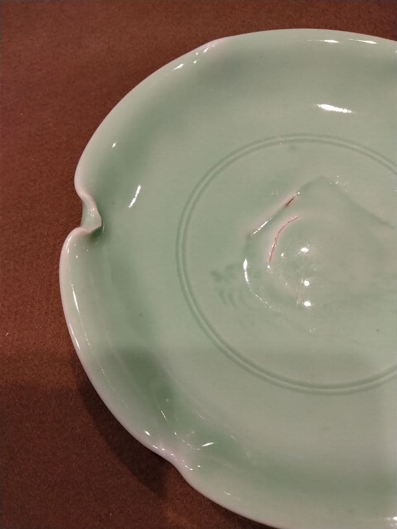 骨董品　青磁　花形　皿 2枚セット　富士山