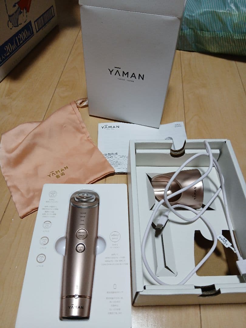 YA-MAN　ヤーマン RF美顔器 フォトプラス シャイニー M18-YL