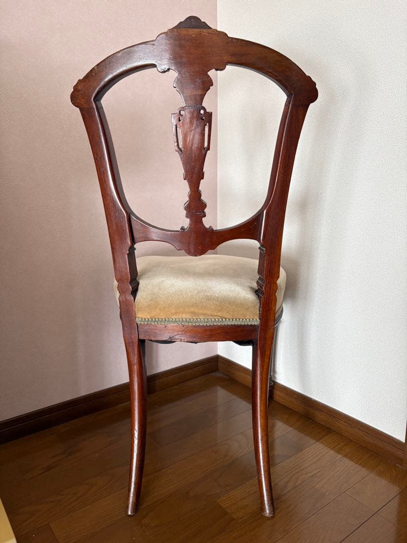 【３月中のみ出品】アンティークチェア
