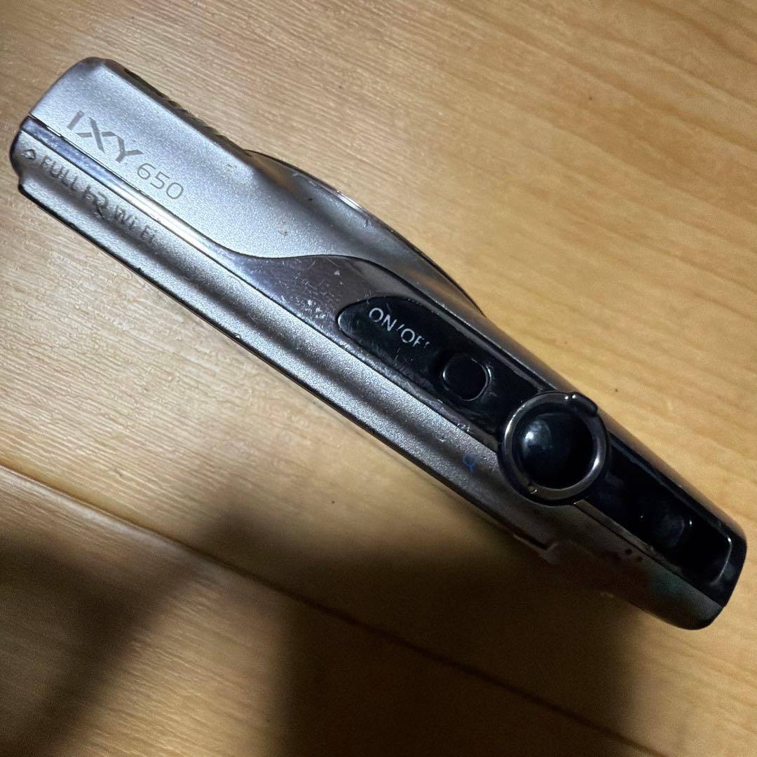 【ジャンク品】 Canon IXY 650 シルバー　本体
