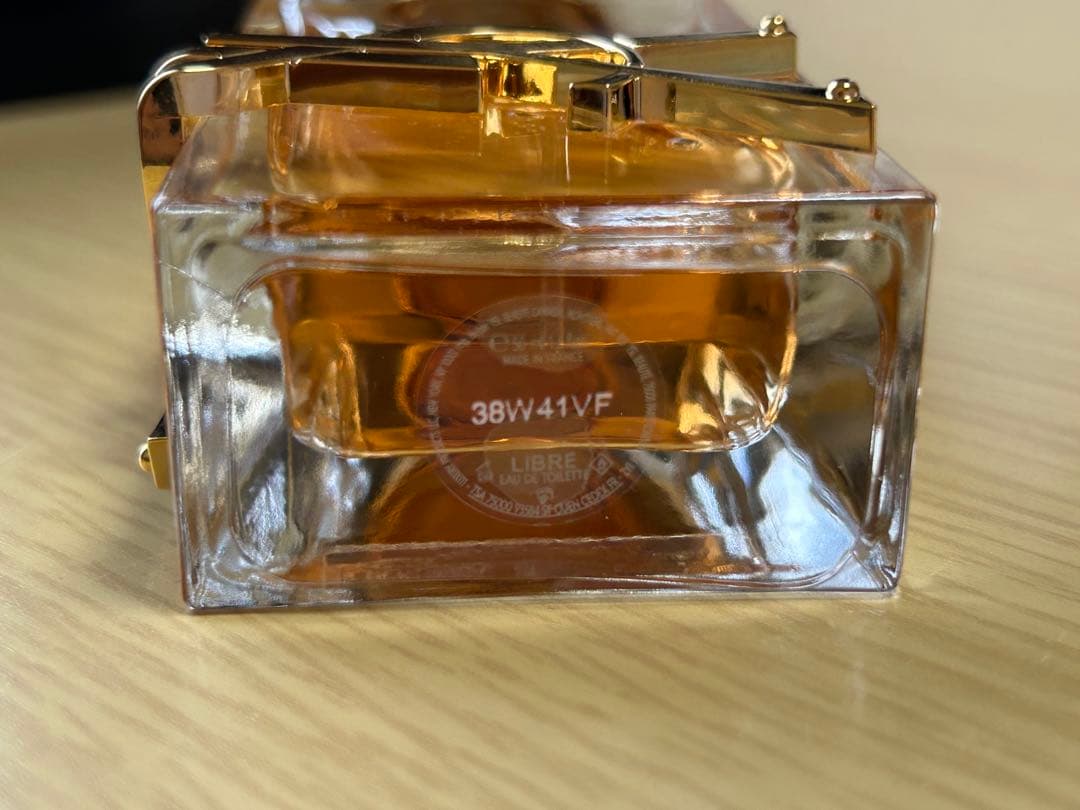 イヴサンローラン リブレ オーデトワレ 50ml YSL 香水
