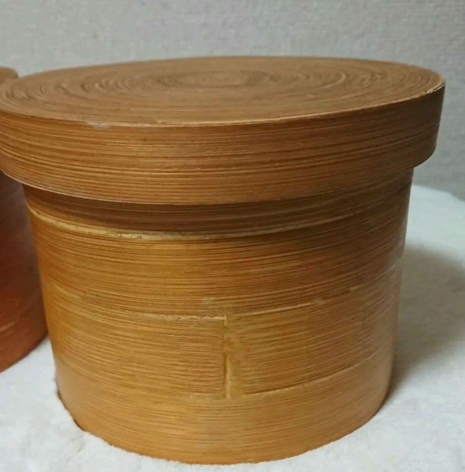 北欧プライウッドの蓋付き小物入れ       ヴィンテージプライウッドbox