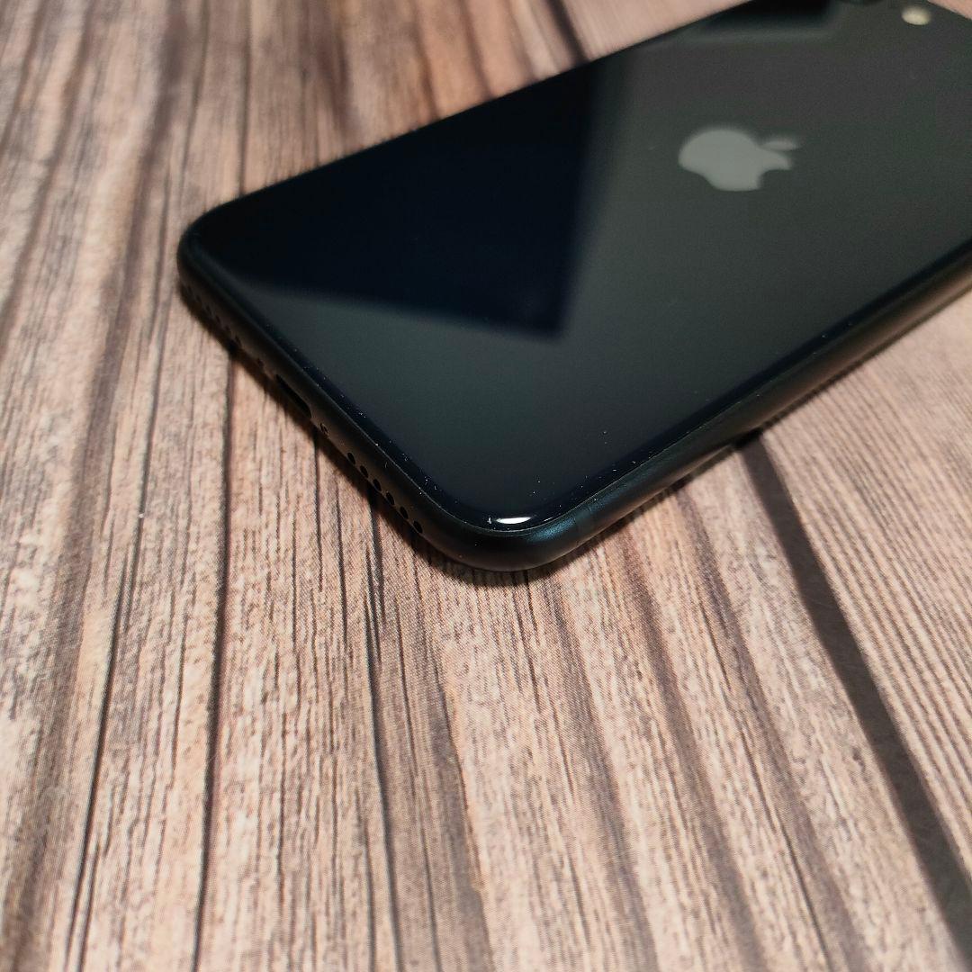iPhone SE 第3世代 64GB バッテリー99%
