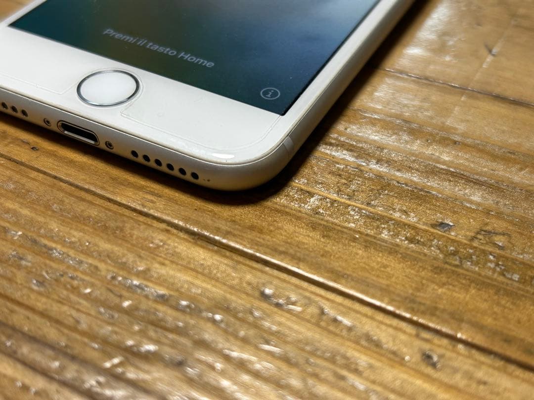 Apple iPhone8 SIMフリー