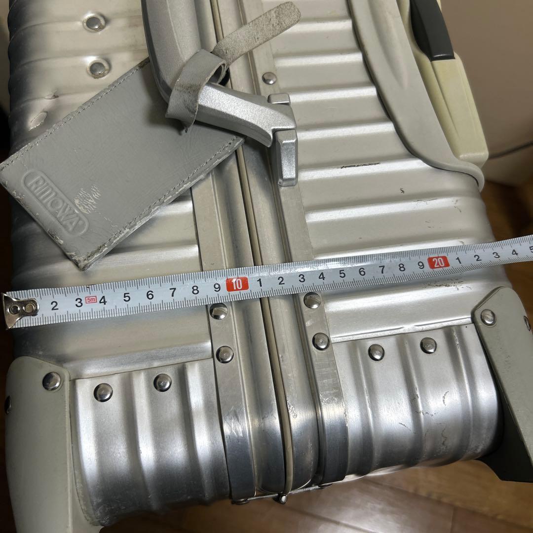 RIMOWAアルミ製シルバーキャリーケース