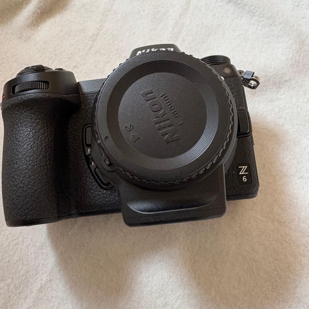Nikon Z6 ボディ　マウントアダプターFTZ 正規品ニコン　ミラーレス一眼