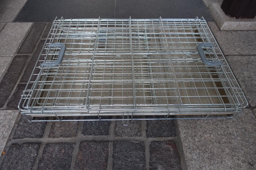中型犬用折りたたみ金属ケージ