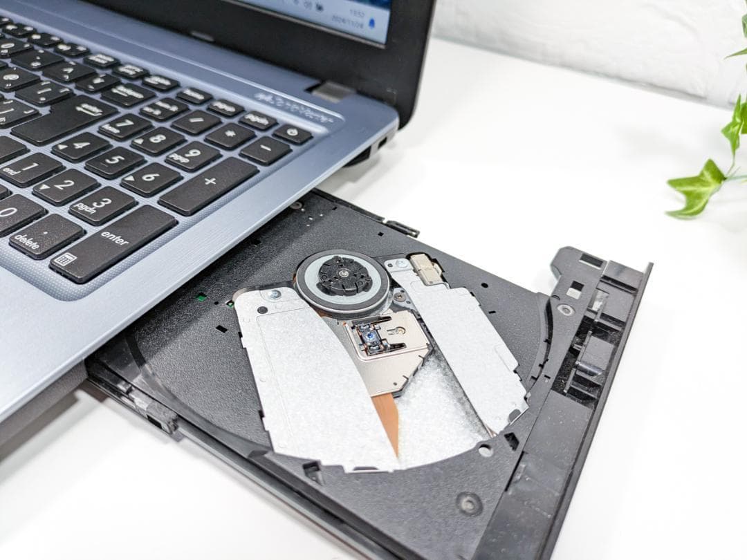 Windows11ノートパソコン✨オフィス付✨ASUS　大容量HDD　Wi-Fi