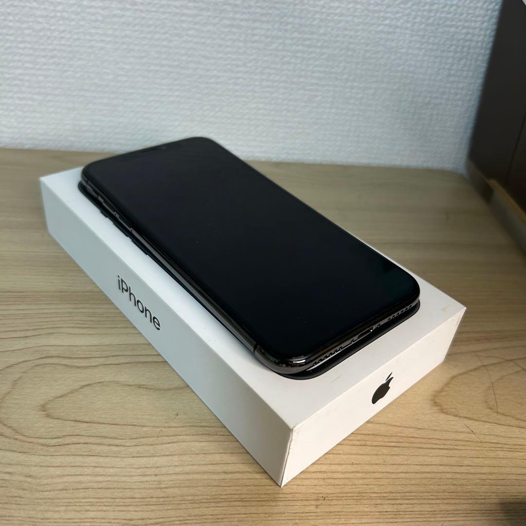 【極美品】iPhone X 256GB simフリー