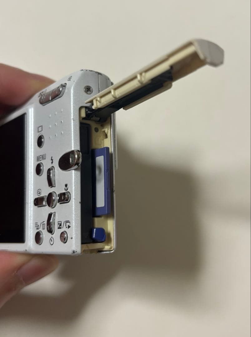 SONY　DSC-T10 Cyber-shot サイバーショット カメラ