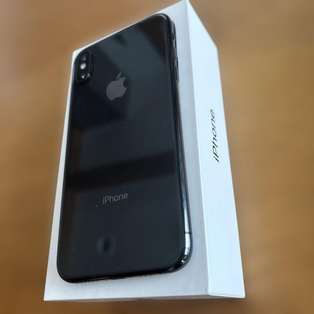 【美品】iPhone Xs 256GB【au】