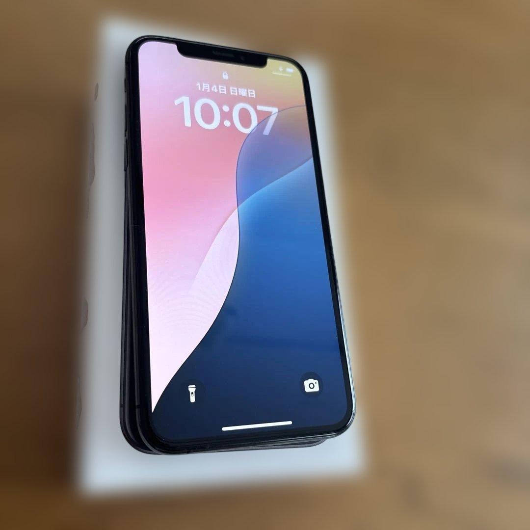 【美品】iPhone Xs 256GB【au】