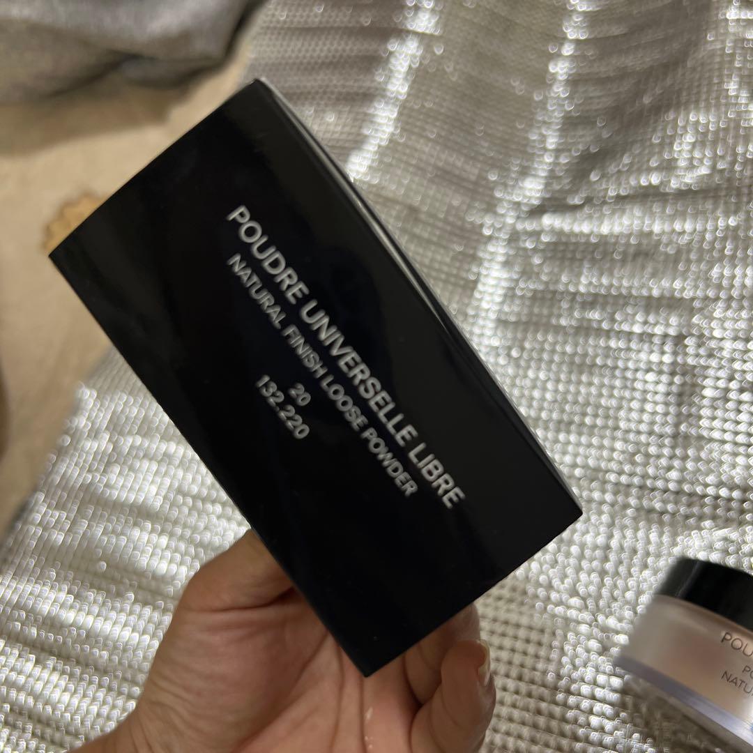 フェイスパウダー CHANEL POUDRE UNIVERSELLE LIBRE 30