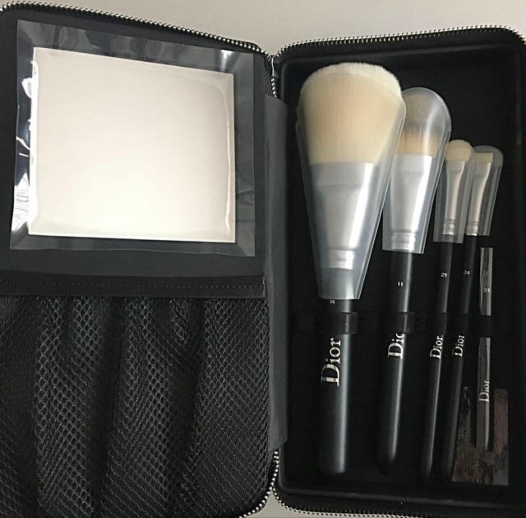 【希少完売品】美品✨ Dior BACKSTAGE ブラシセット