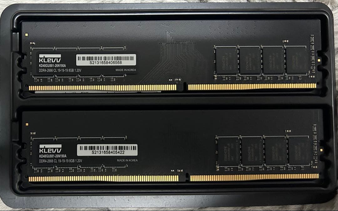 エッセンコアクレブ DDR4 16GB (8GBx2) メモリ 2666MHz