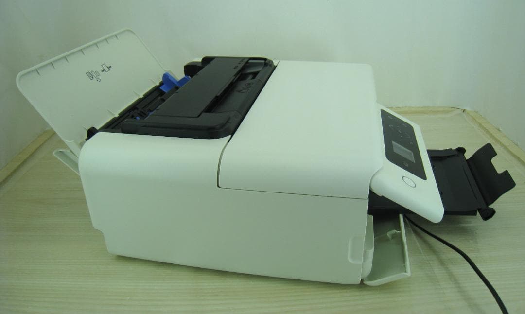 予備純正インク３色付　EPSONプリンター　EP-M552T